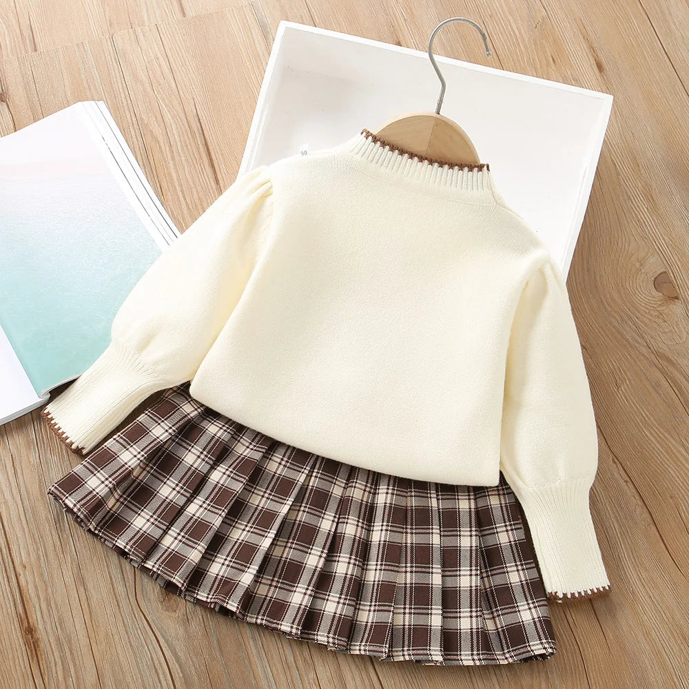 Cher Flower Pullover and Pleated Skirt