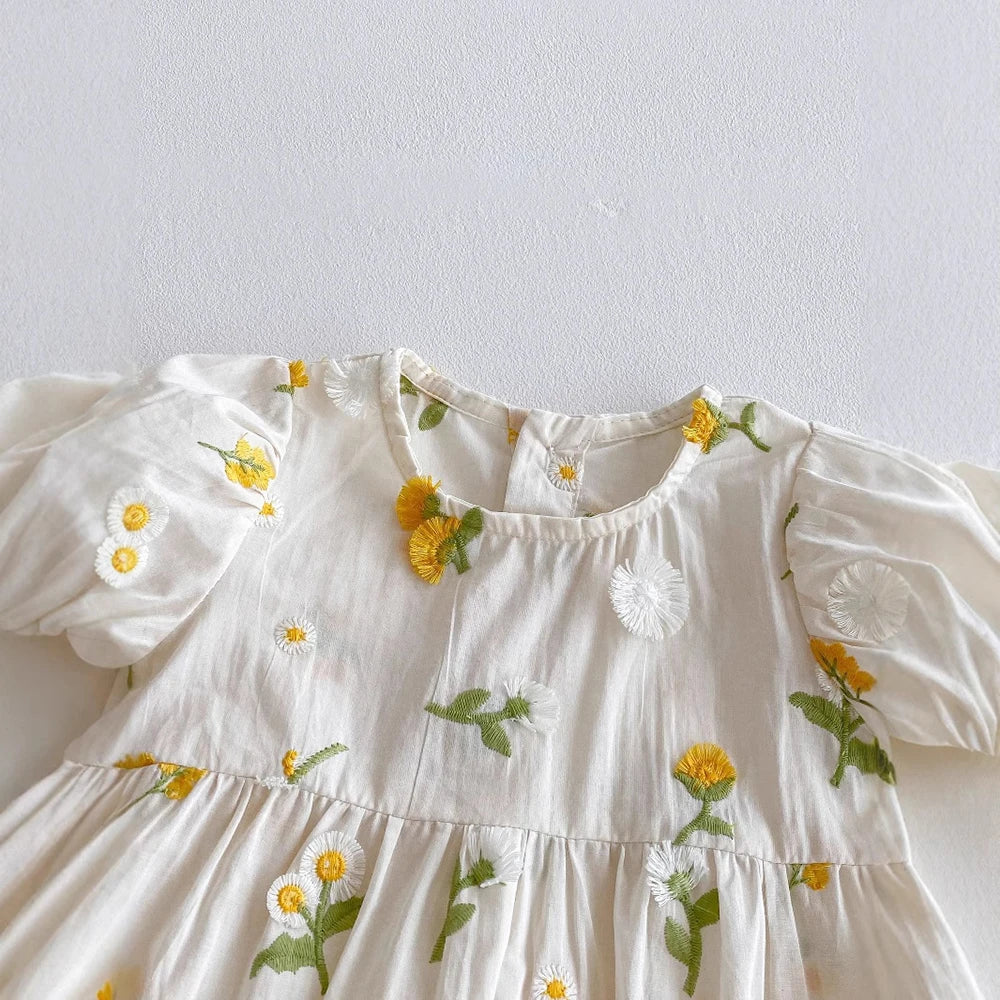 NEW Daisy Embroidery One-Piece Suit