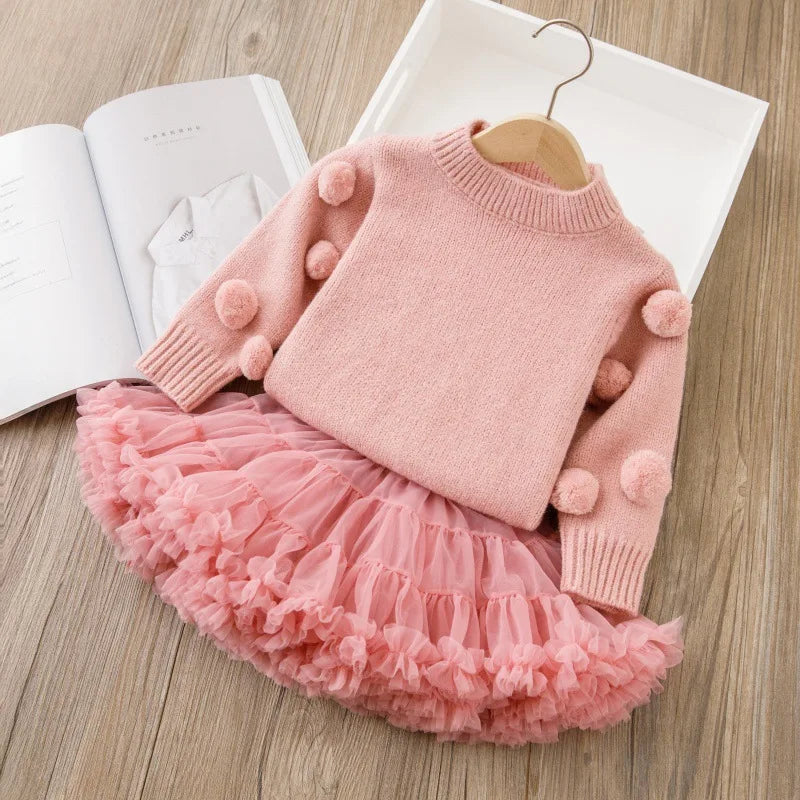 O-Neck Sweater And Tulle Skirt Set
